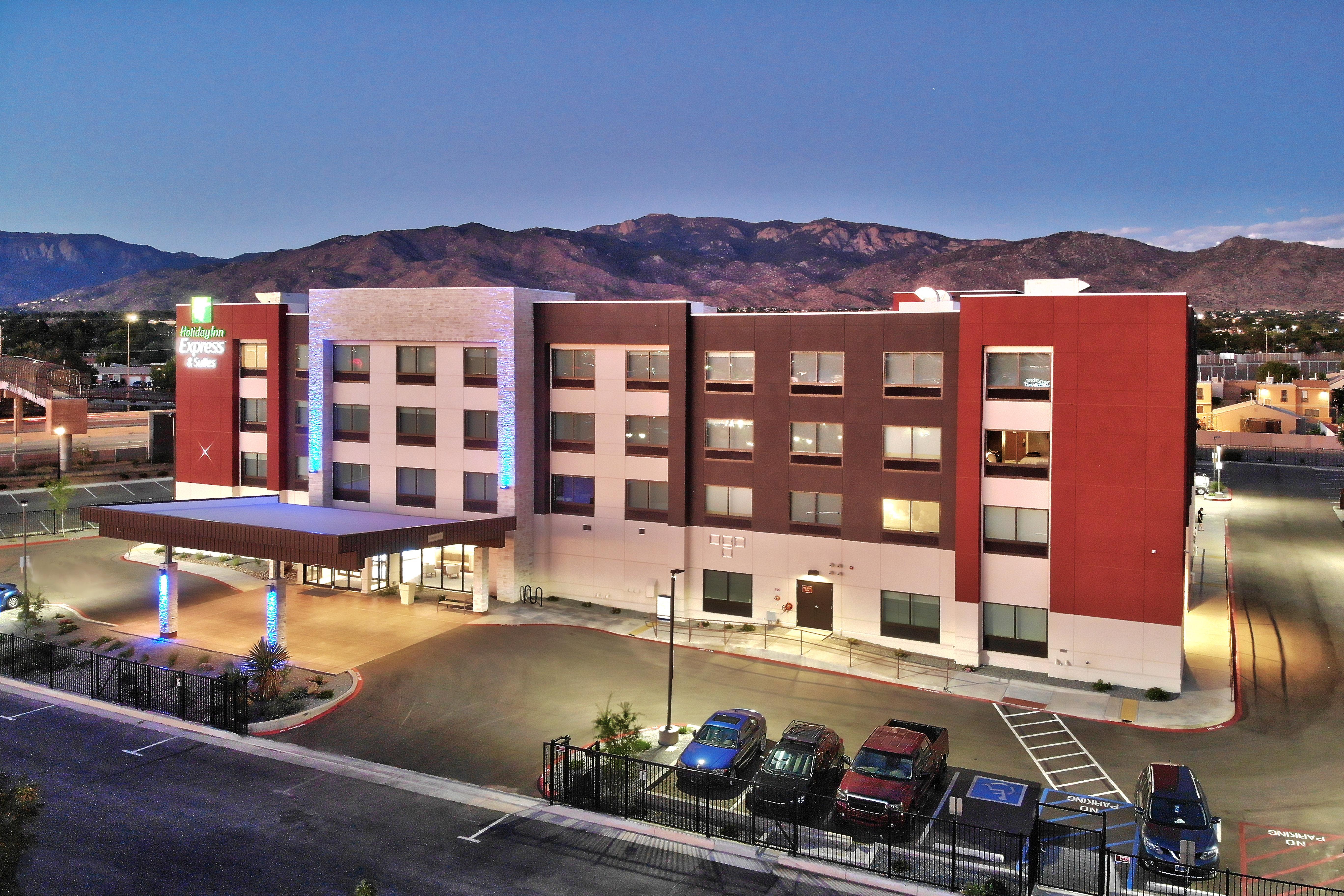Holiday Inn Express & Suites - Albuquerque East By Ihg Eksteriør bilde