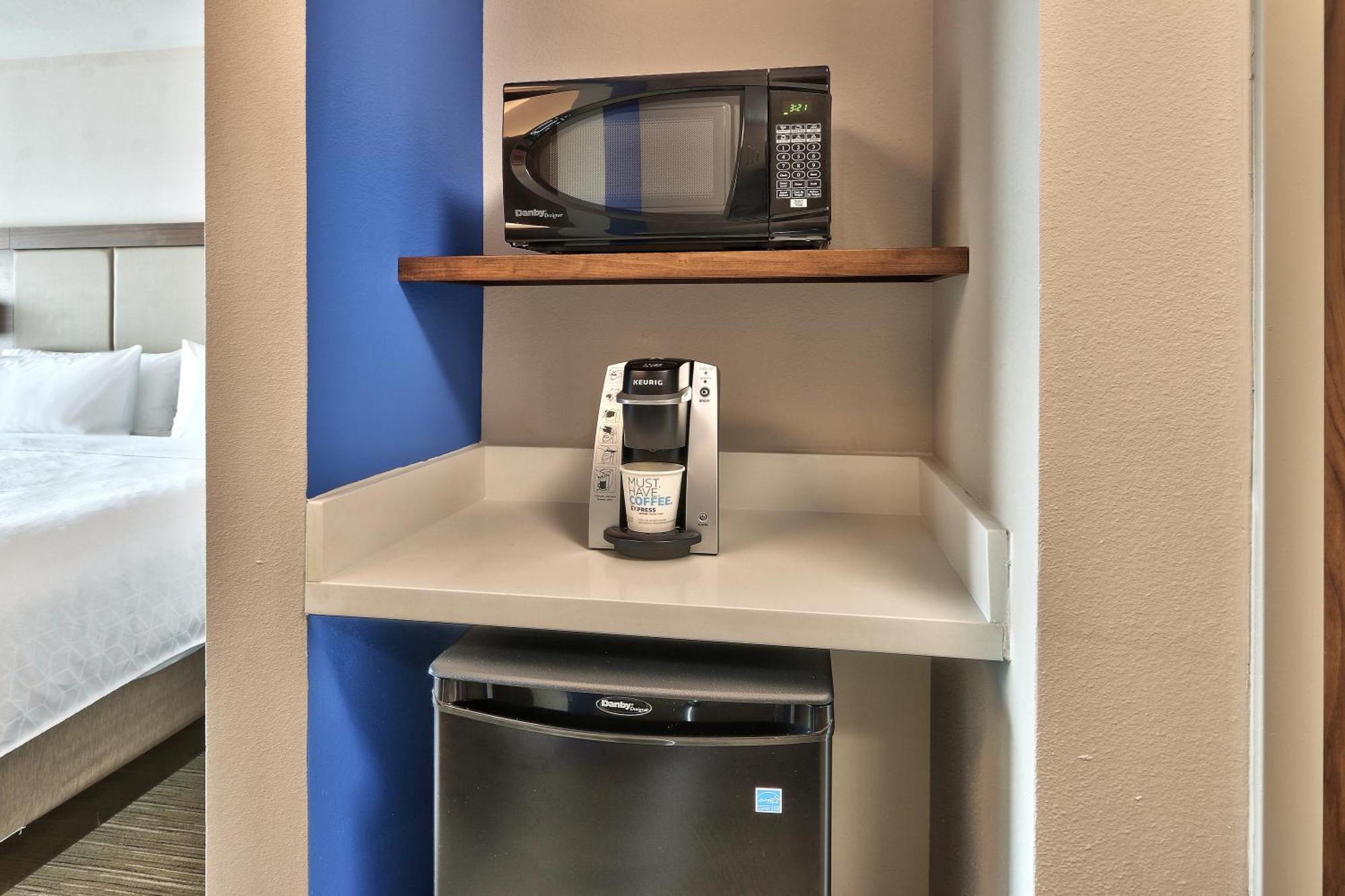 Holiday Inn Express & Suites - Albuquerque East By Ihg Eksteriør bilde
